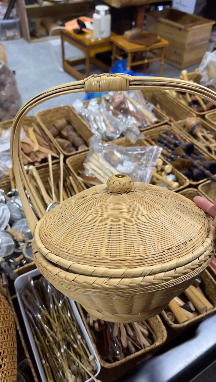 【闪购商品】闪购商品特价特价提篮一个