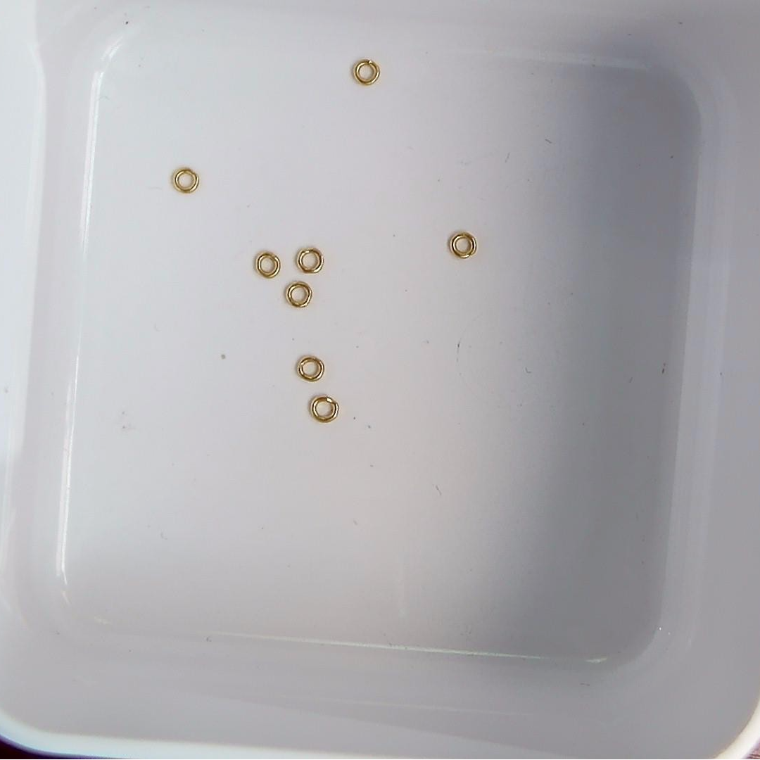 黄金足金小金 豆