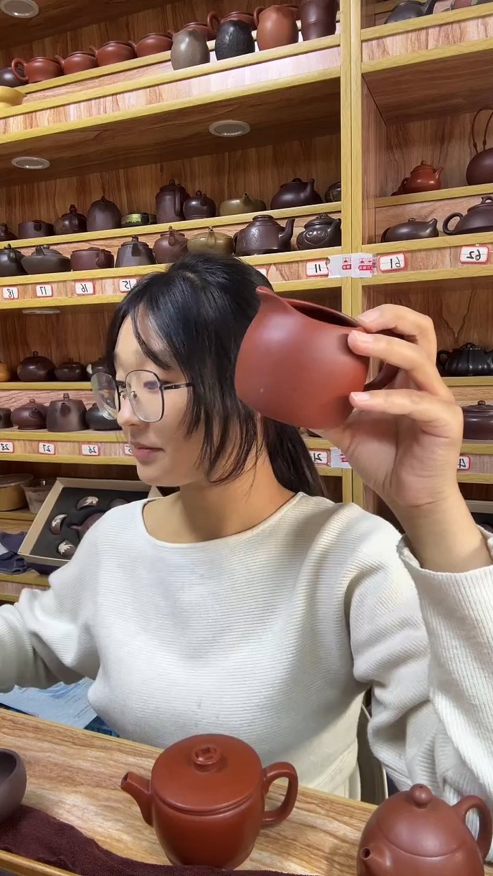 茶壶紫砂公道杯大红袍250cc左右