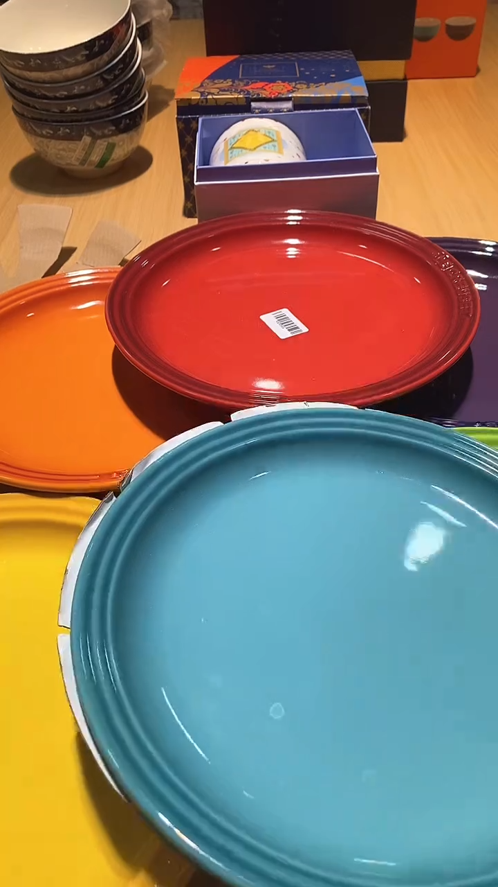 【闪购商品】瓷片锅碗瓢盆一件不剩