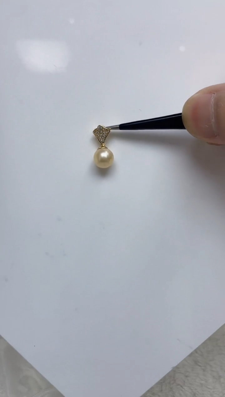 颈饰银S925镶嵌海水珍珠  