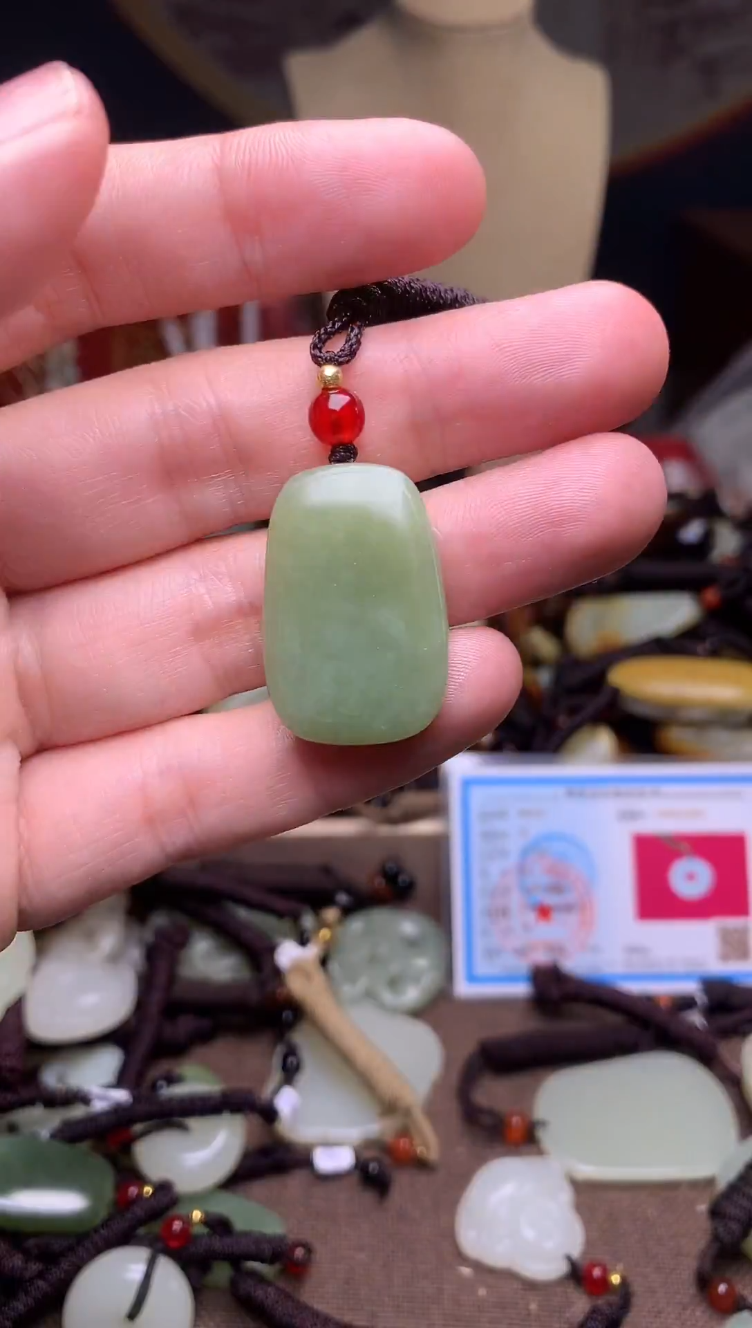 颈饰未镶嵌和田玉新疆料青海料清水和田玉吊坠