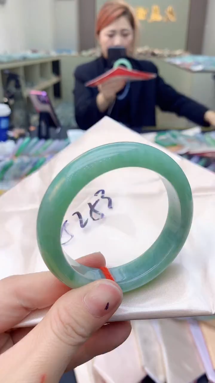 【闪购商品】翡翠手镯未镶嵌1068876218