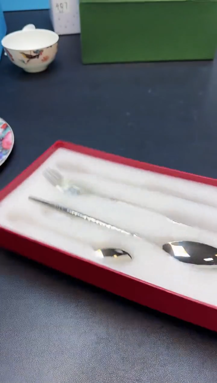 【闪购商品】杯全新正品一件不留@@H1871