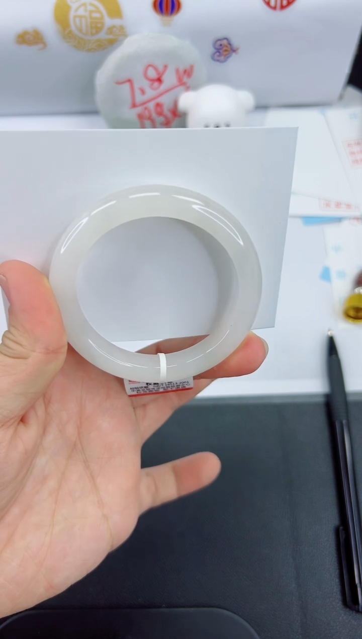 【闪购商品】石英质玉手镯未镶嵌433-52.2