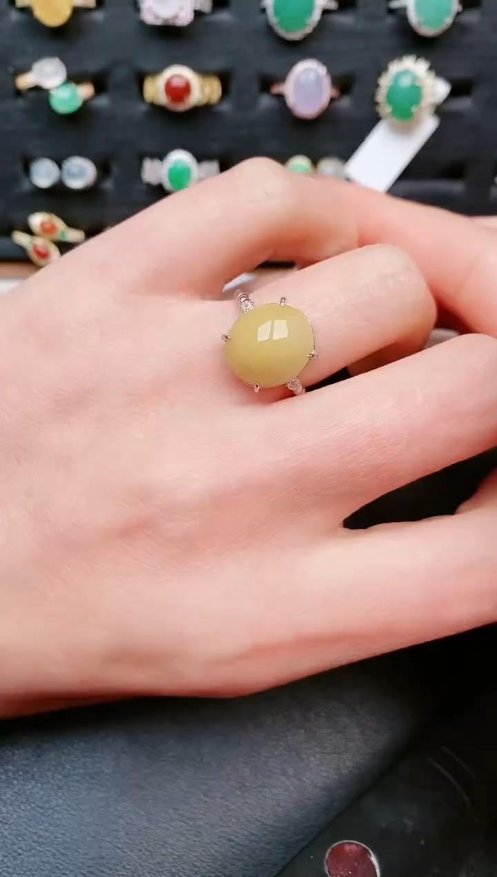 【闪购商品】翡翠戒指银S925镶嵌....