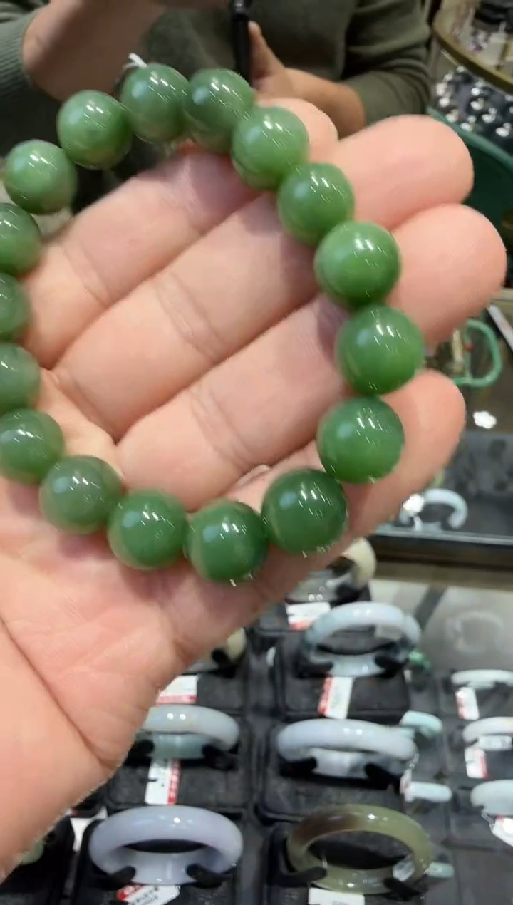 未镶嵌手链和田玉多样性发一12.1