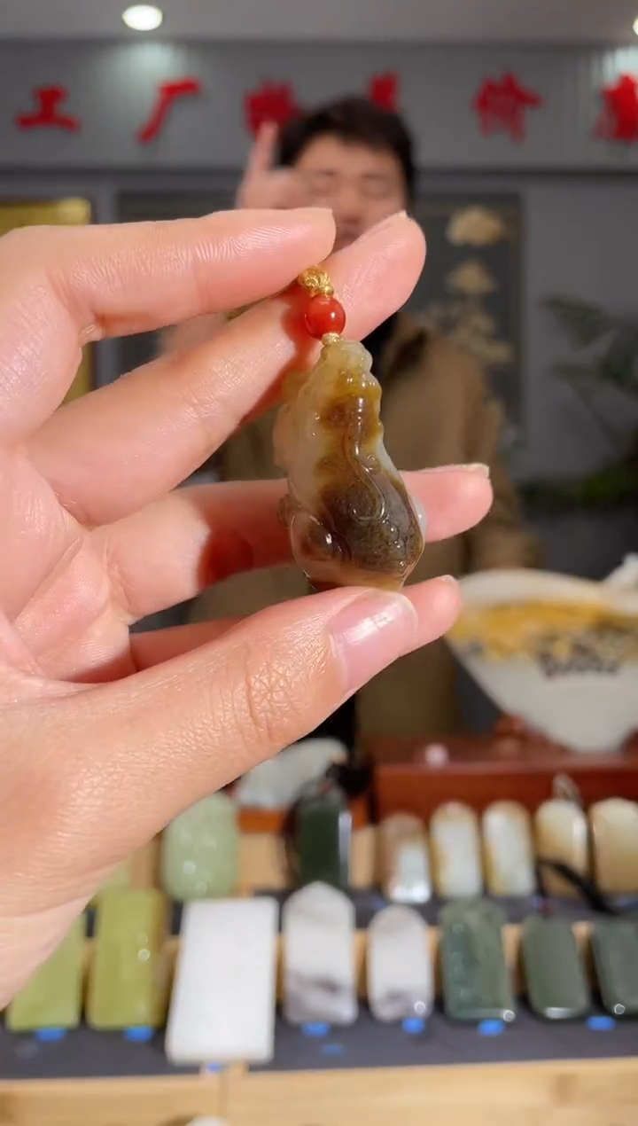 【闪购商品】和田玉颈饰未镶嵌拍一发一 多样性发货