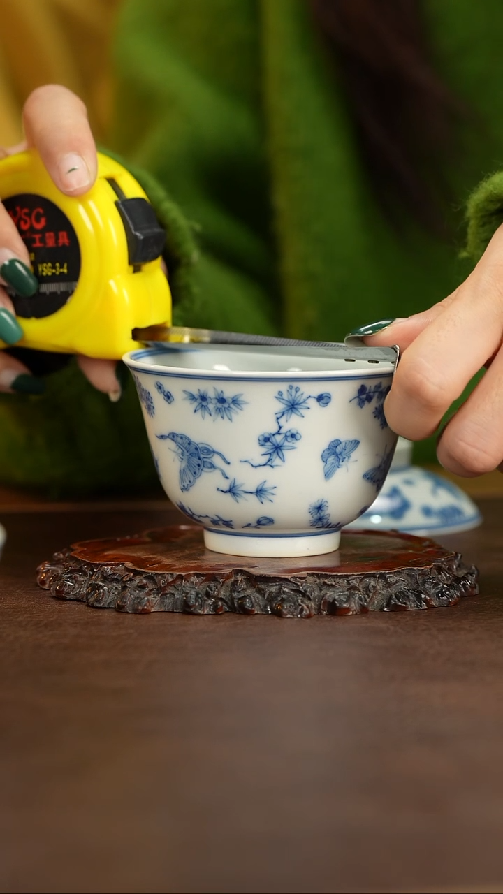 【闪购商品】博瑞堂青花百蝶盖碗