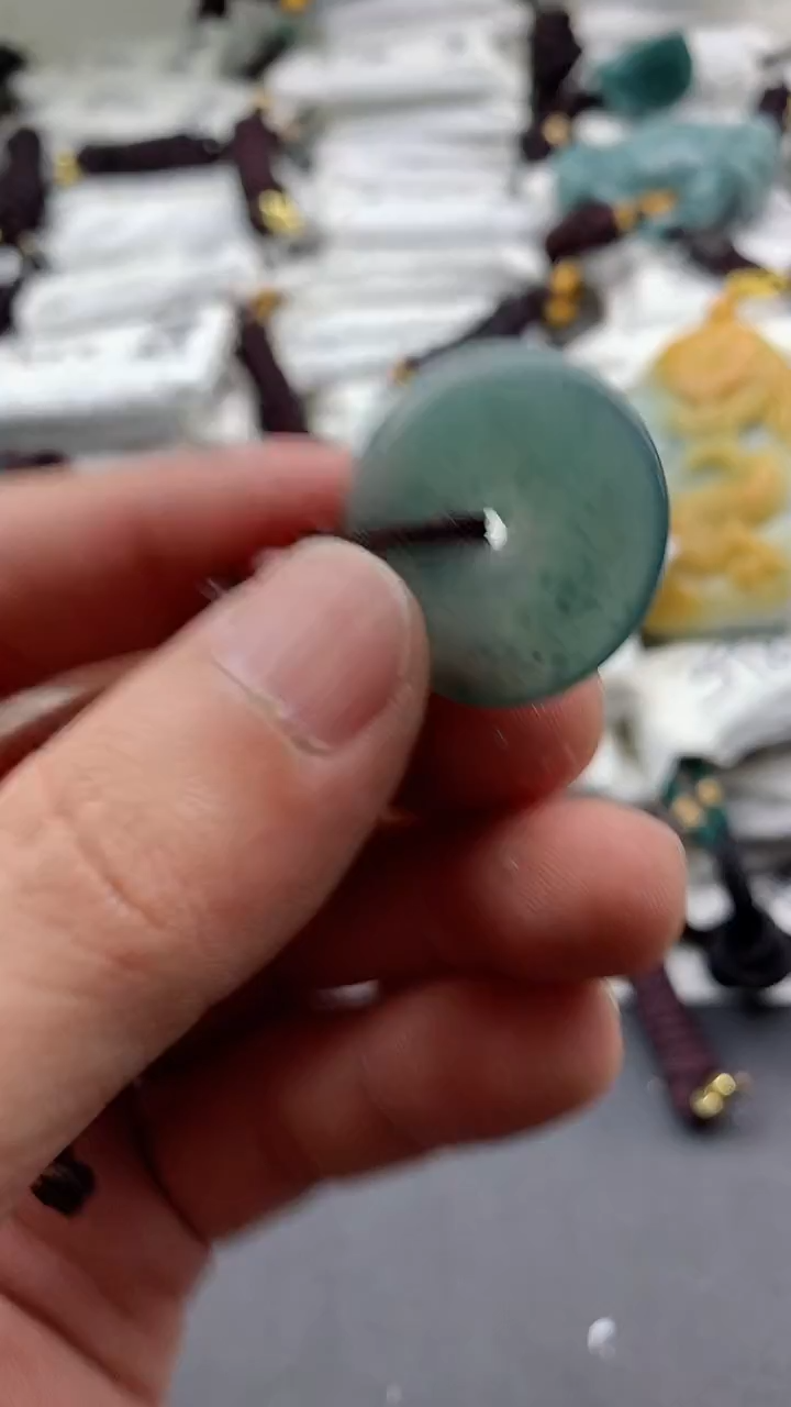【闪购商品】翡翠颈饰未镶嵌66666666666666