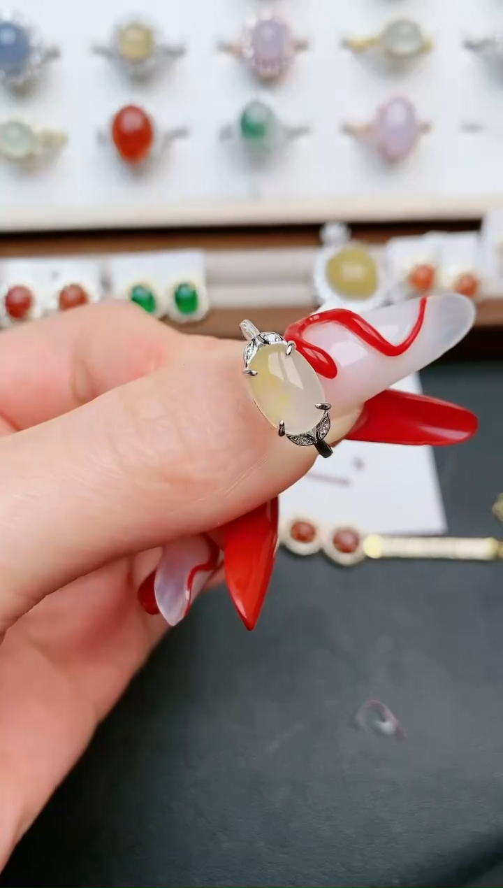 【闪购商品】翡翠戒指银S925镶嵌.....