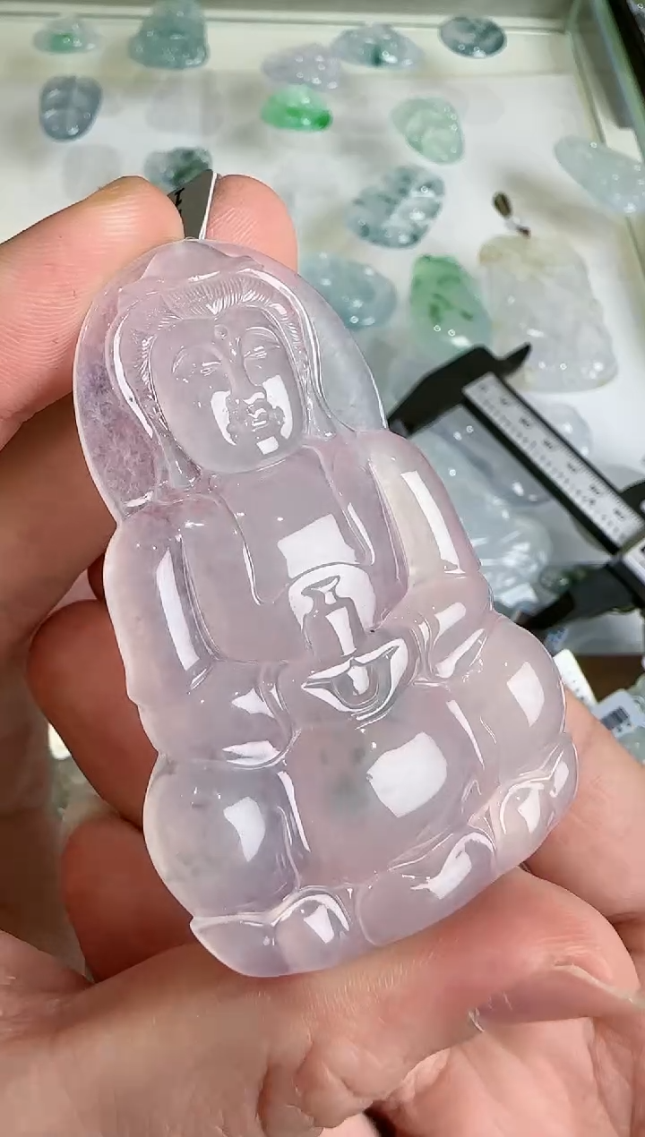 【闪购商品】翡翠吊坠(不含链)未镶嵌··
