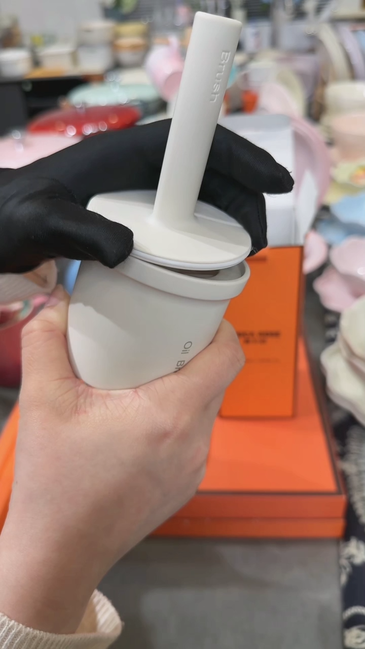 【闪购商品】瓷1个装油刷瓶300ml-奶油白