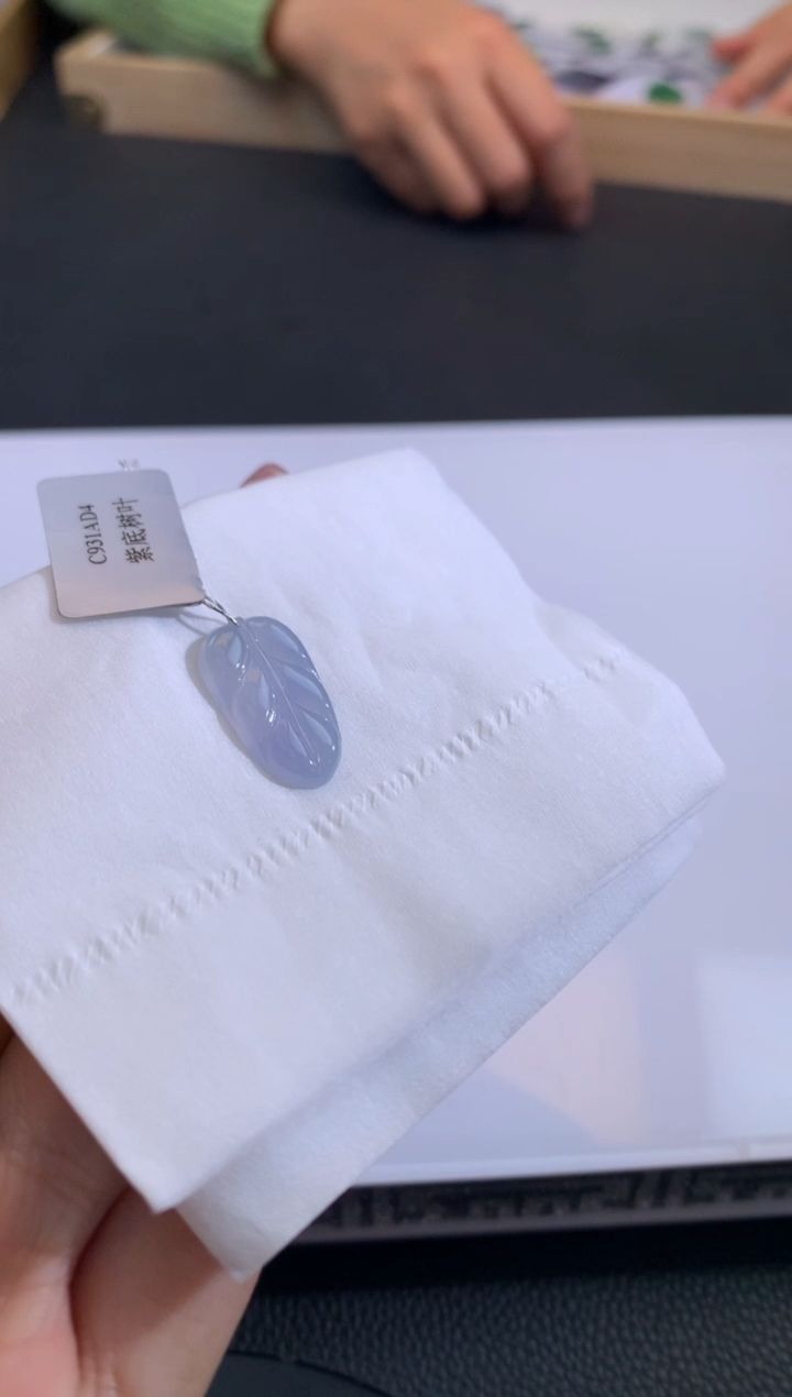 【闪购商品】定制翡翠未镶嵌翡翠