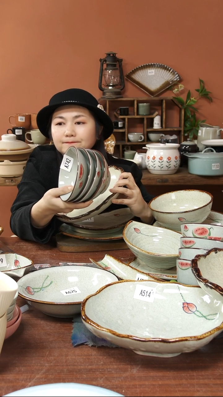 陶瓷A742 四只手绘西瓜斗笠碗14.5*5瑕疵