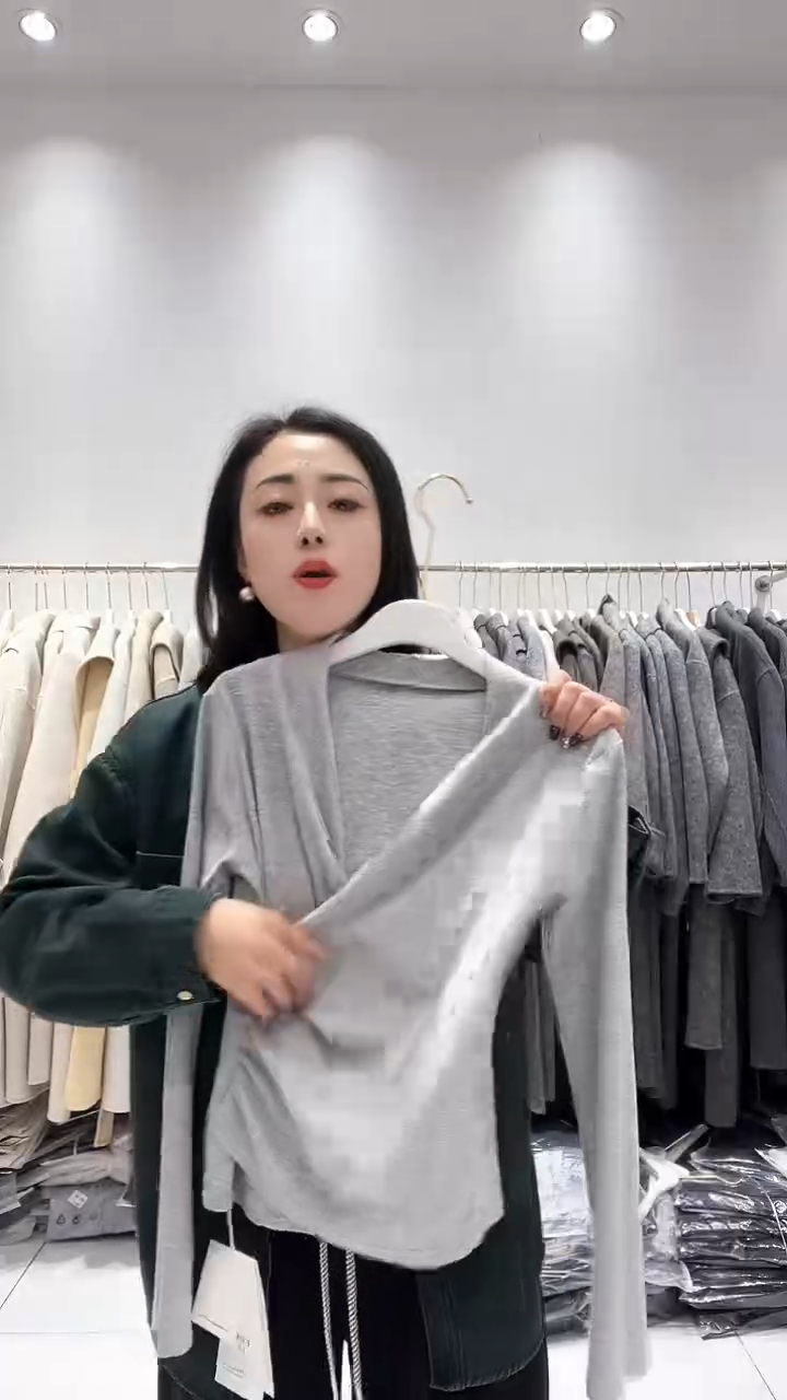 商贸城锦汐里女装批发001