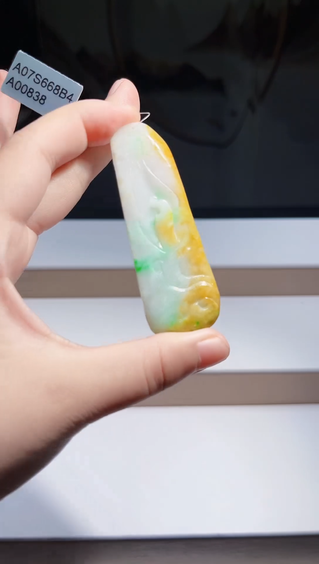 吊坠(不含链)未镶嵌翡翠挂件