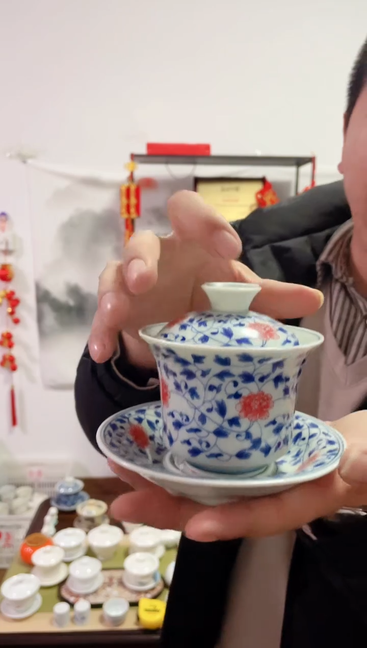 【闪购商品】【瓷心匠物】直播间福利专款缠枝莲马蹄盖碗