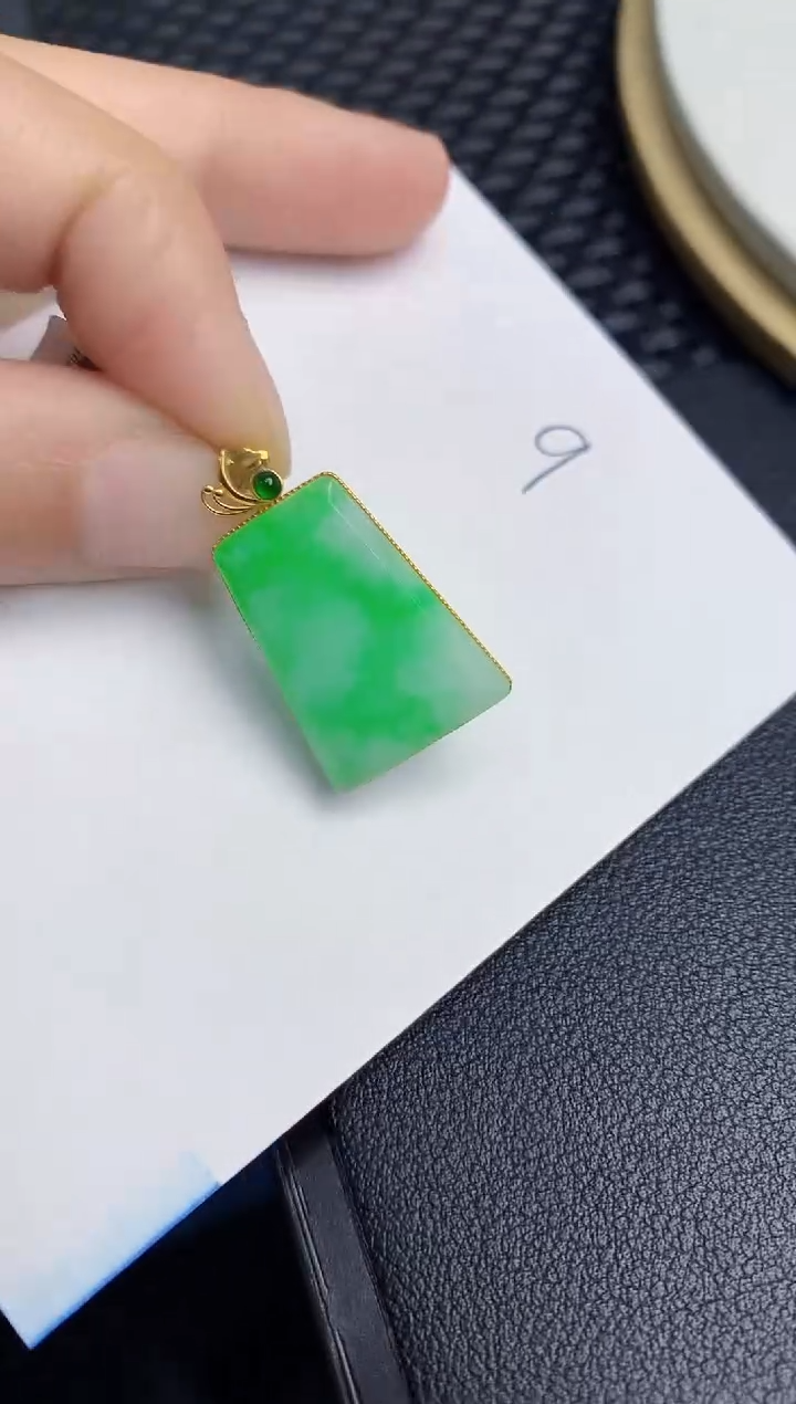 【闪购商品】翡翠颈饰18K金镶嵌000000000