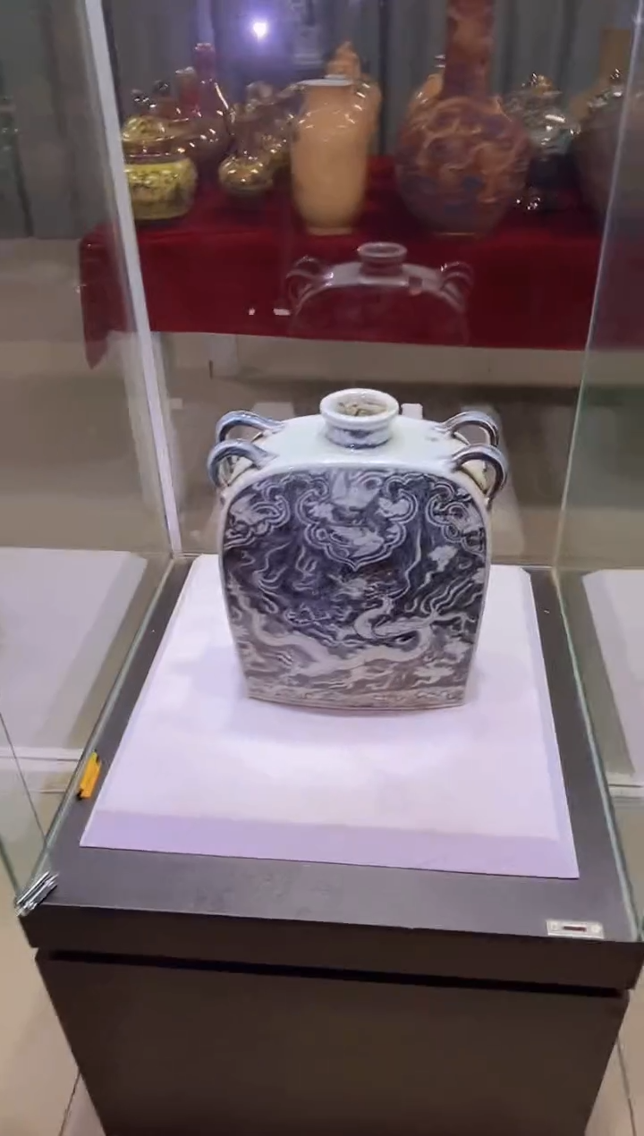 摆件陶瓷景德镇陶瓷流水88