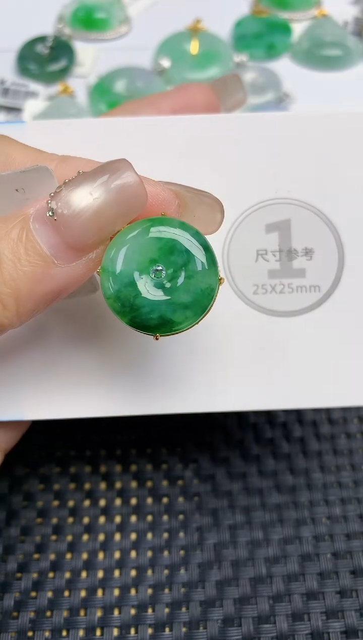 颈饰未镶嵌翡翠天然缅甸A货翡翠百元以上9元证书费自理