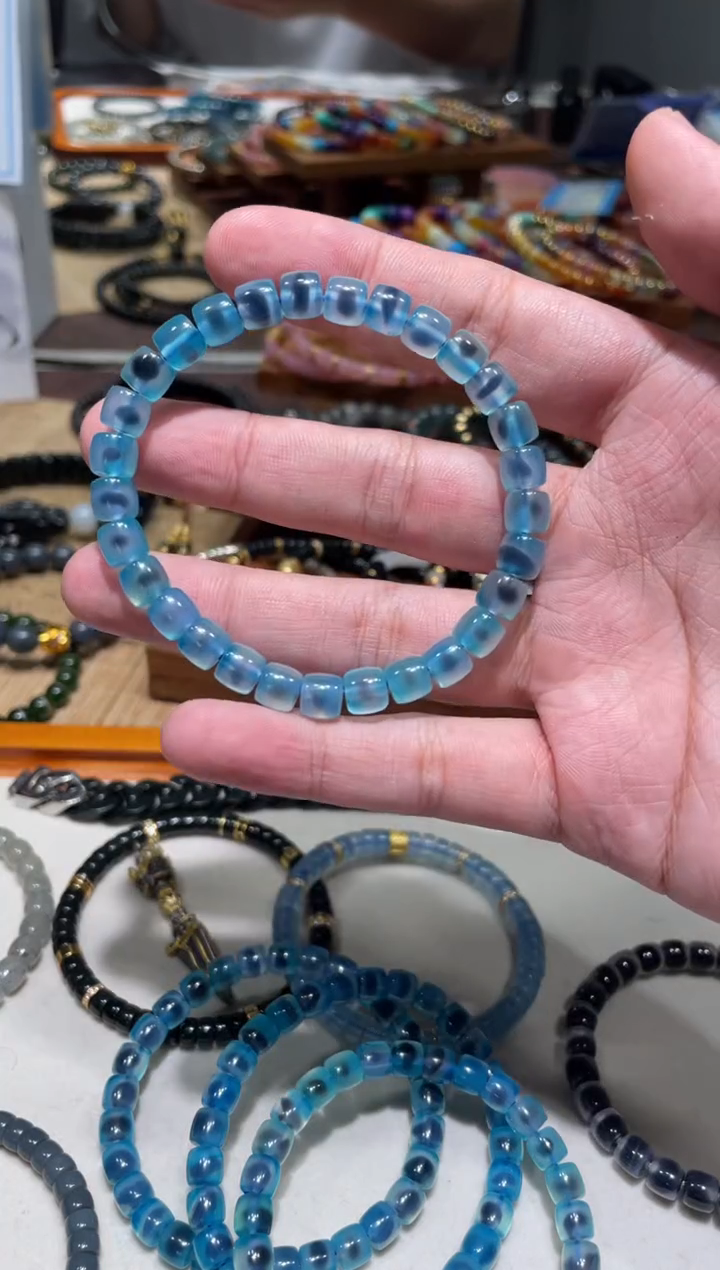 未镶嵌手串玛瑙/玉髓7mm蓝糖心玛瑙手串