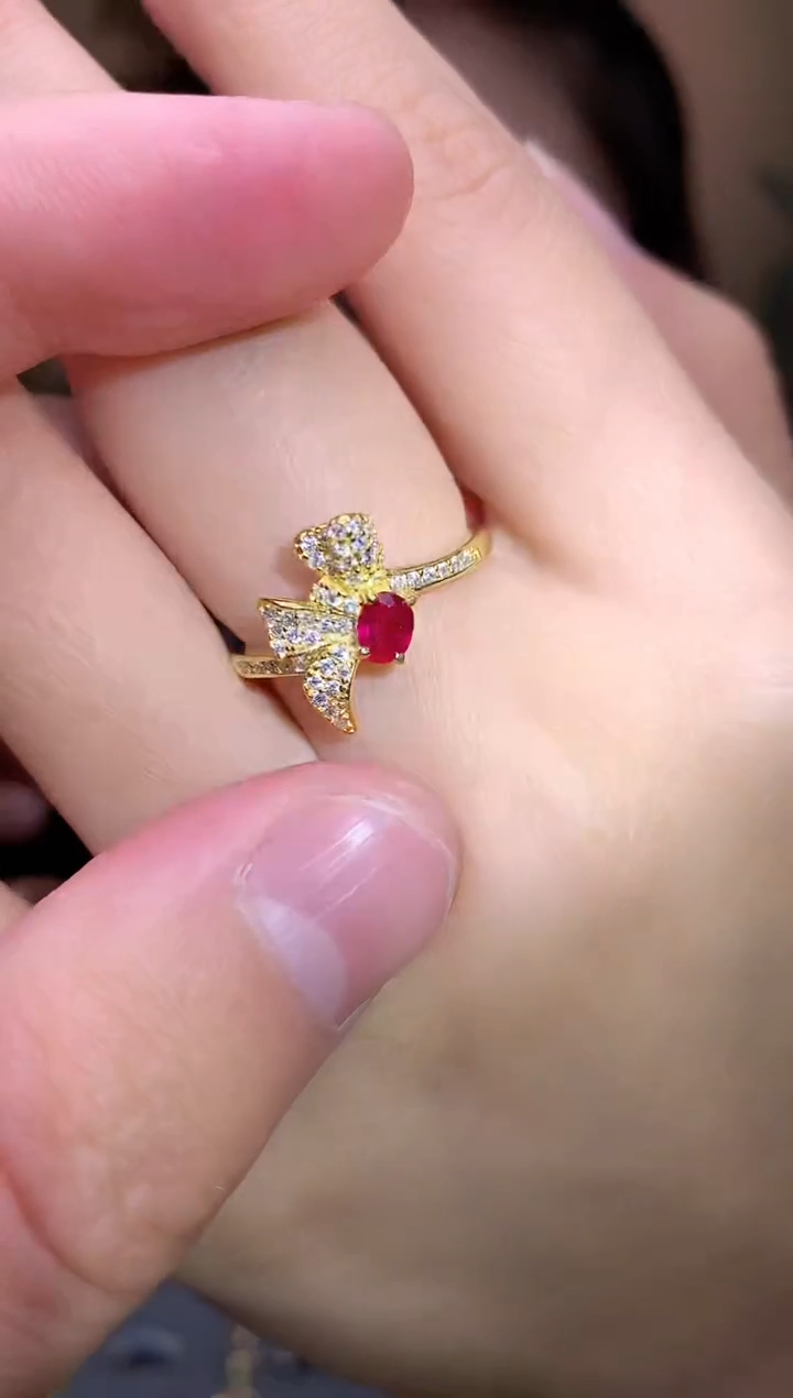 【闪购商品】红宝石戒指银S925镶嵌戒指