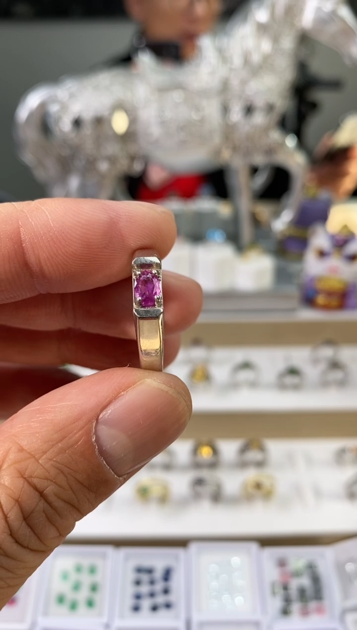 【闪购商品】彩色蓝宝石戒指银S925镶嵌11111111