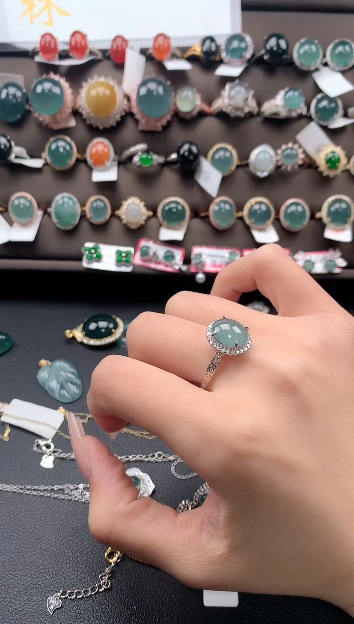 【闪购商品】翡翠戒指银S925镶嵌131313