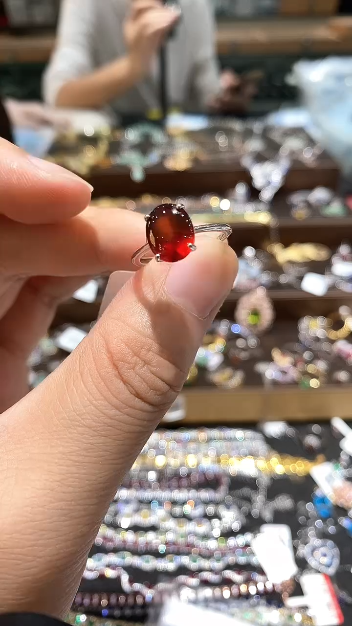 【闪购商品】石榴石戒指银S925镶嵌戒指