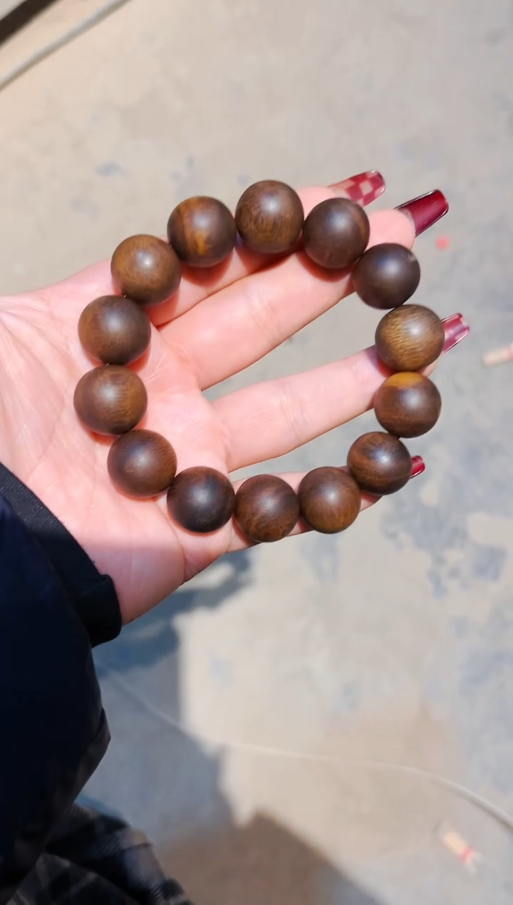 【闪购商品】沉香手串七七精品专属链接98745