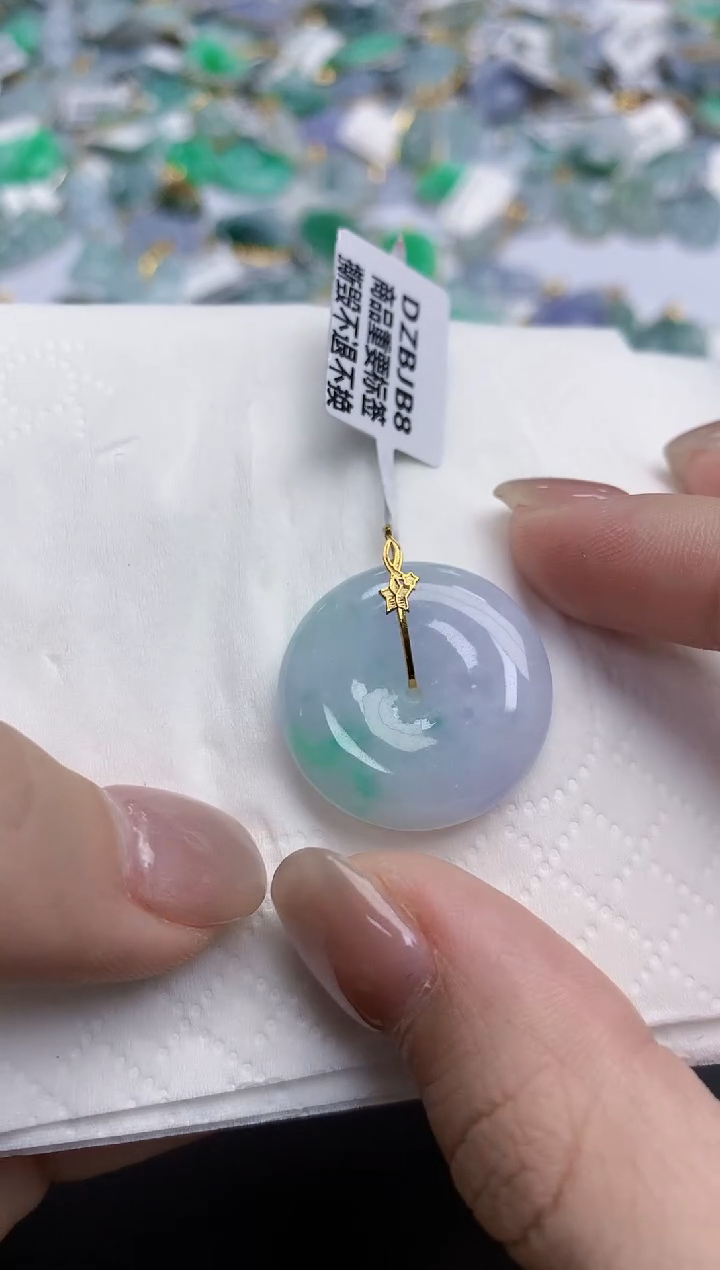 【闪购商品】翡翠颈饰18K金镶嵌天然缅甸翡翠A货