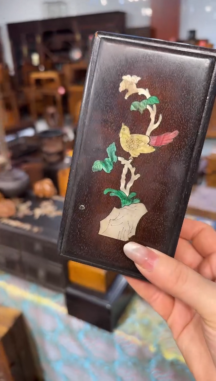 【闪购商品】木木艺紫檀鸟踏花枝机关盒98.888