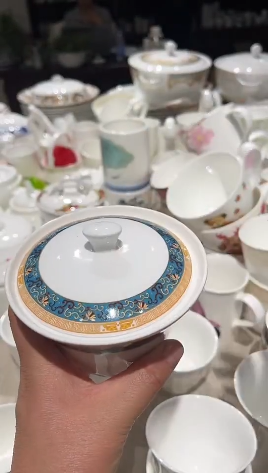 瓷炖盅隆达缠之恋