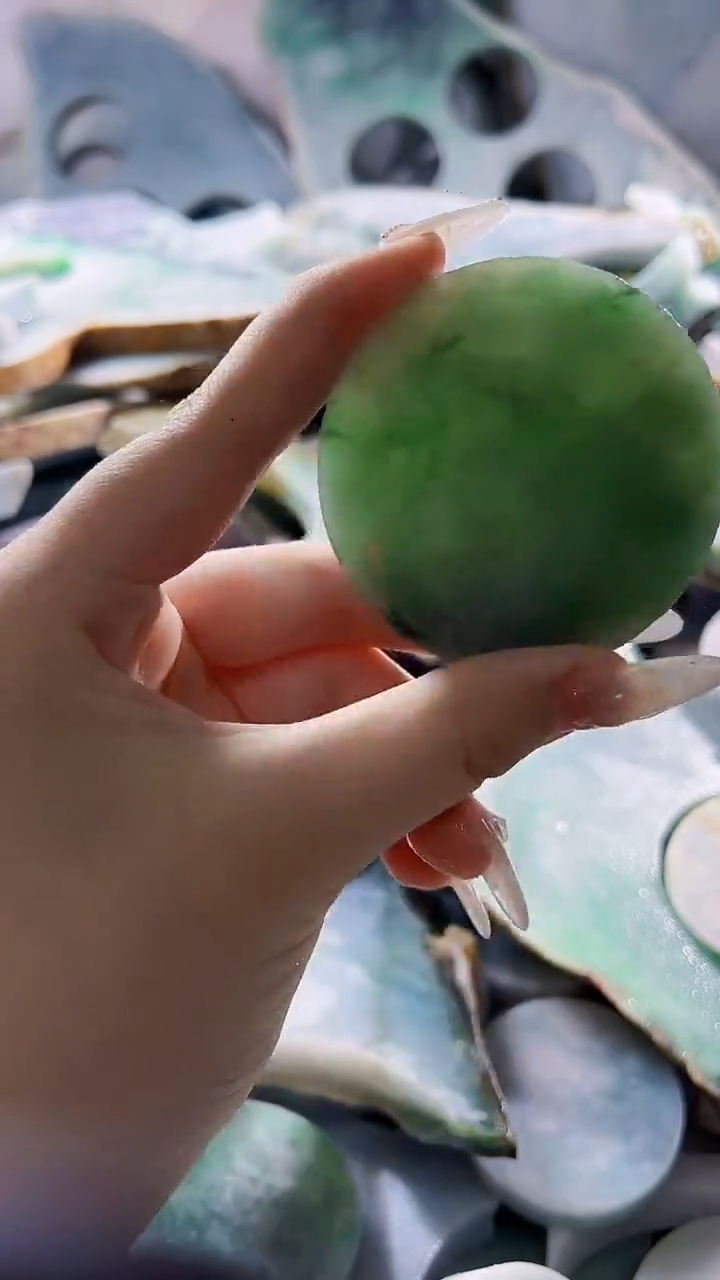 翡翠裸石缅甸翡翠A货晴5689