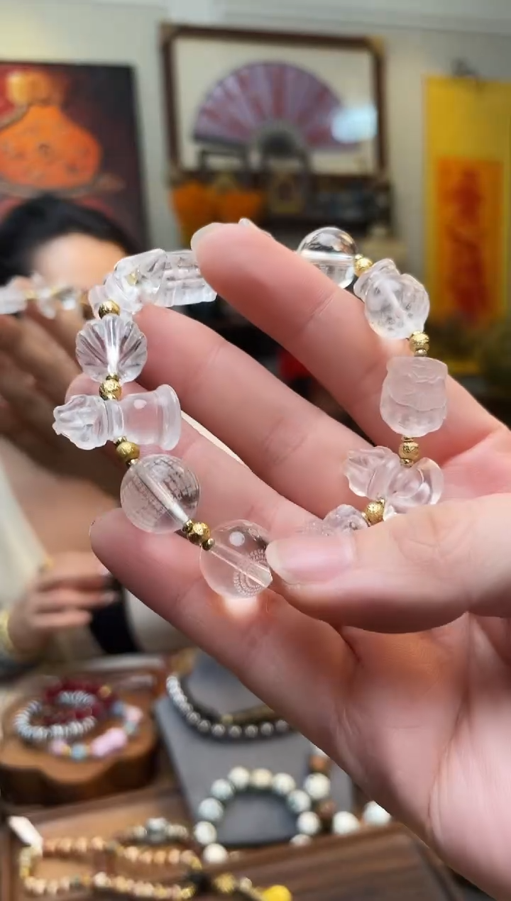 【闪购商品】白玉菩提手串0119-23雕刻尸尸大黑手串