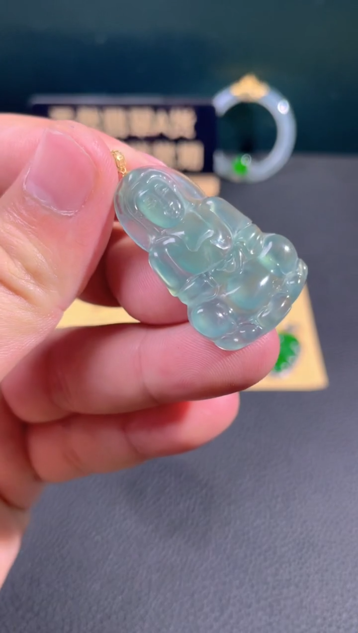 【闪购商品】翡翠颈饰18K金镶嵌翡翠