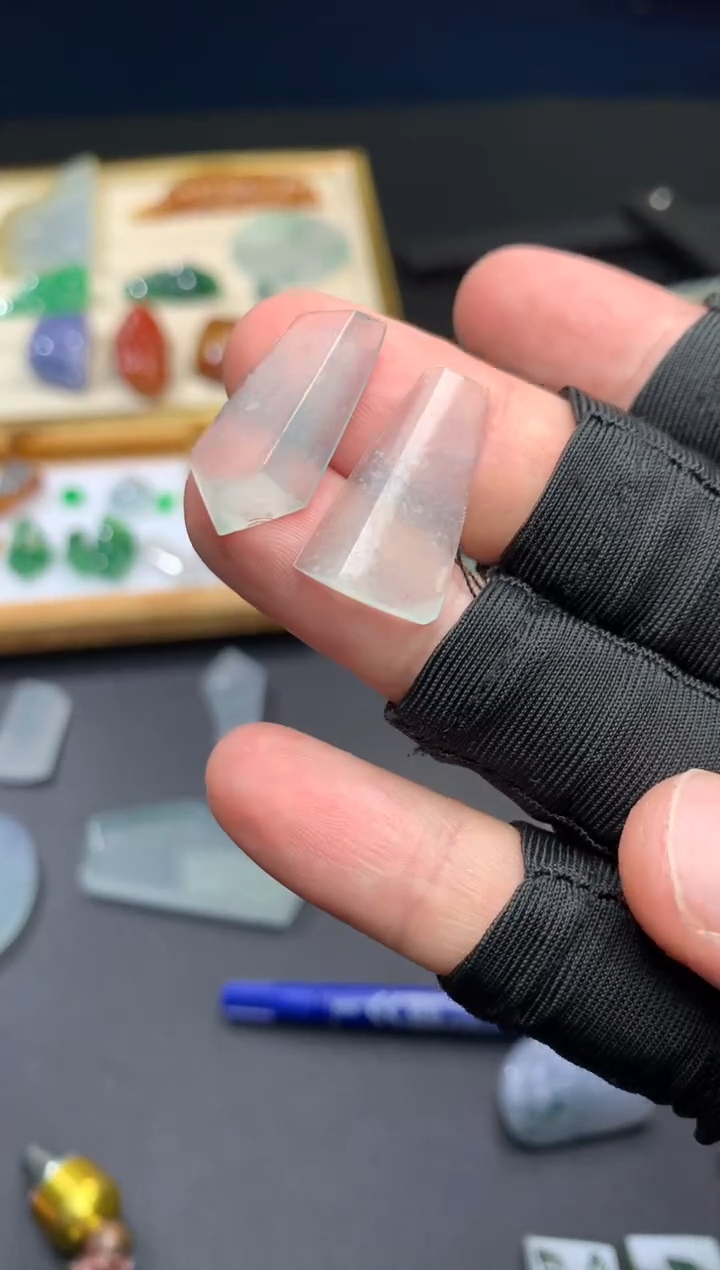 【闪购商品】定制翡翠未镶嵌           一对