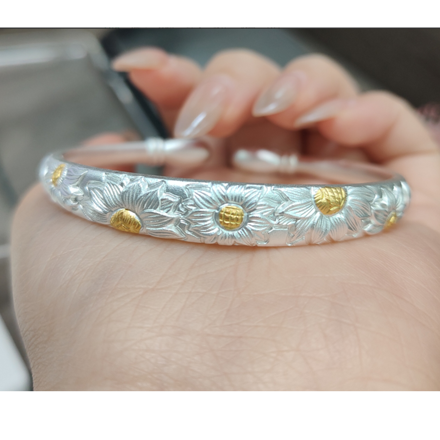 足银手镯 足银篆刻描金太阳花开口手镯40g
