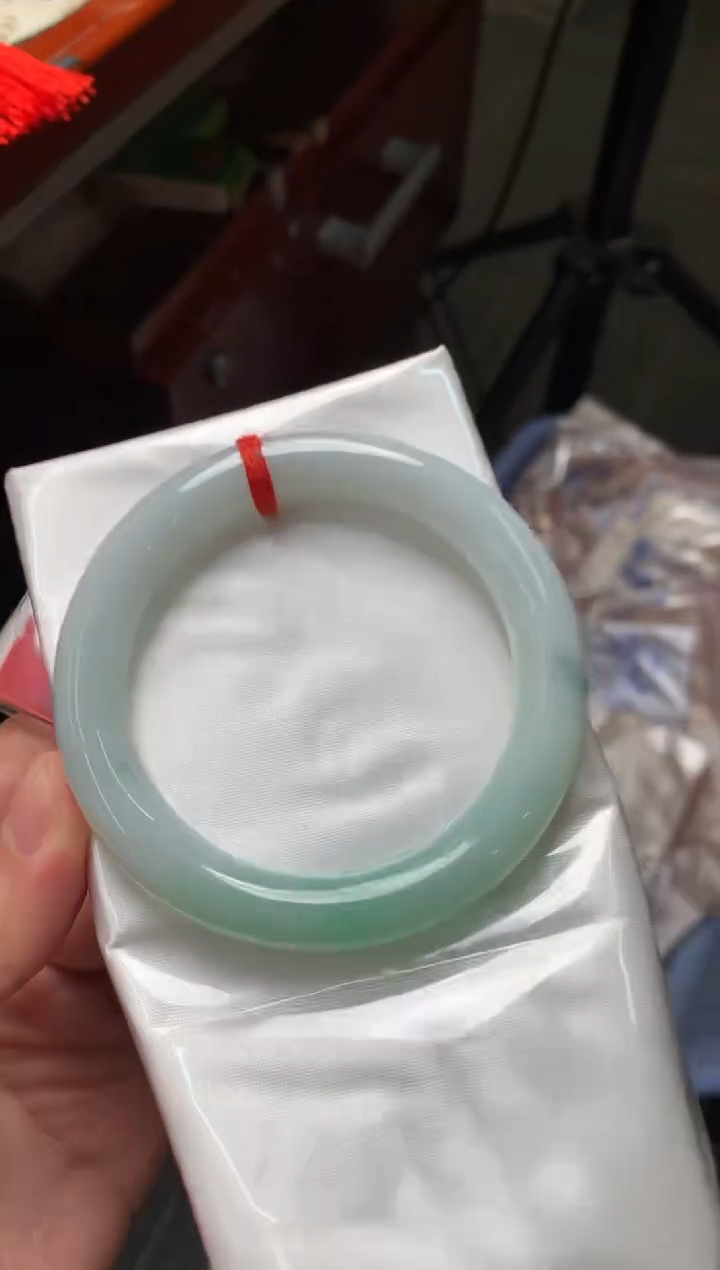 未镶嵌手镯翡翠翡翠
