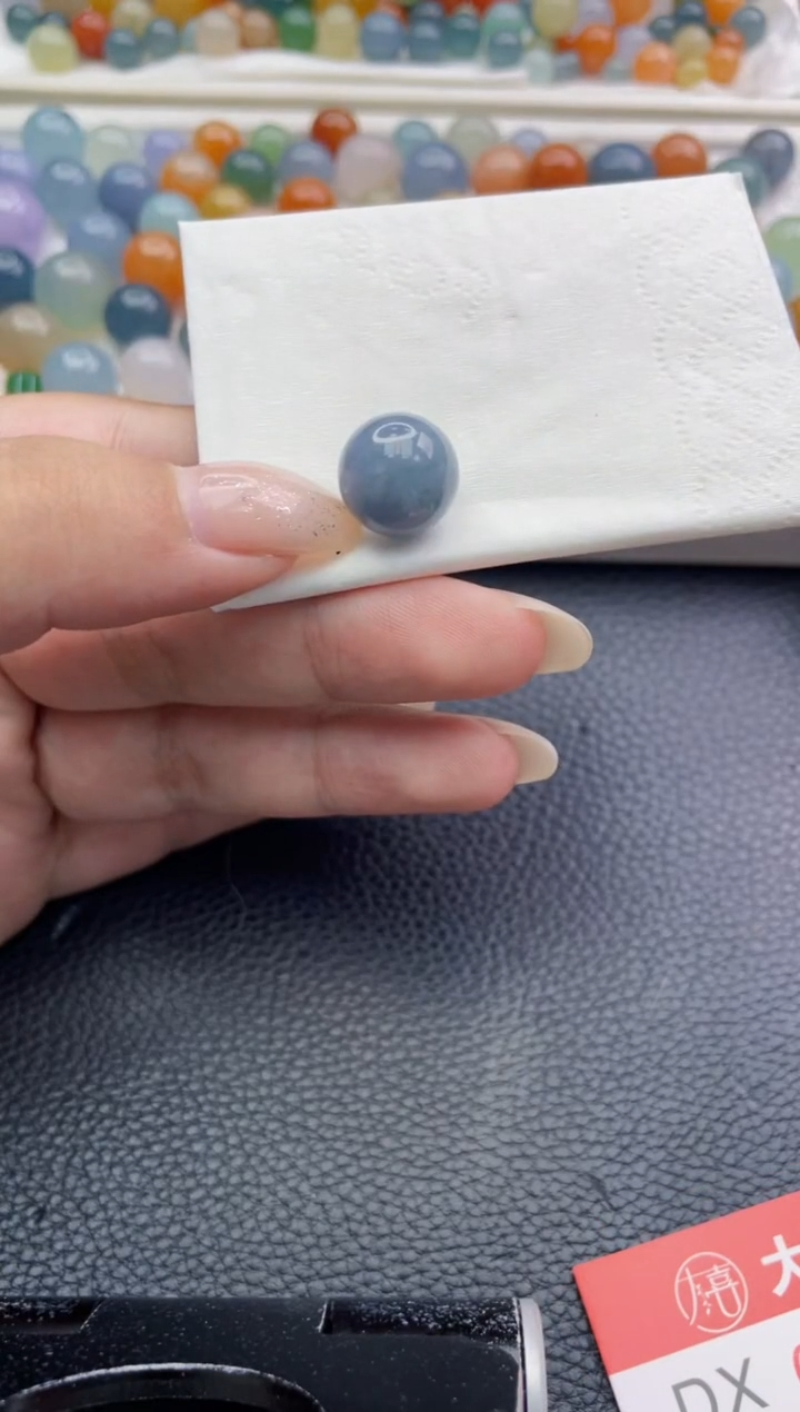 未镶嵌定制翡翠小*珠子