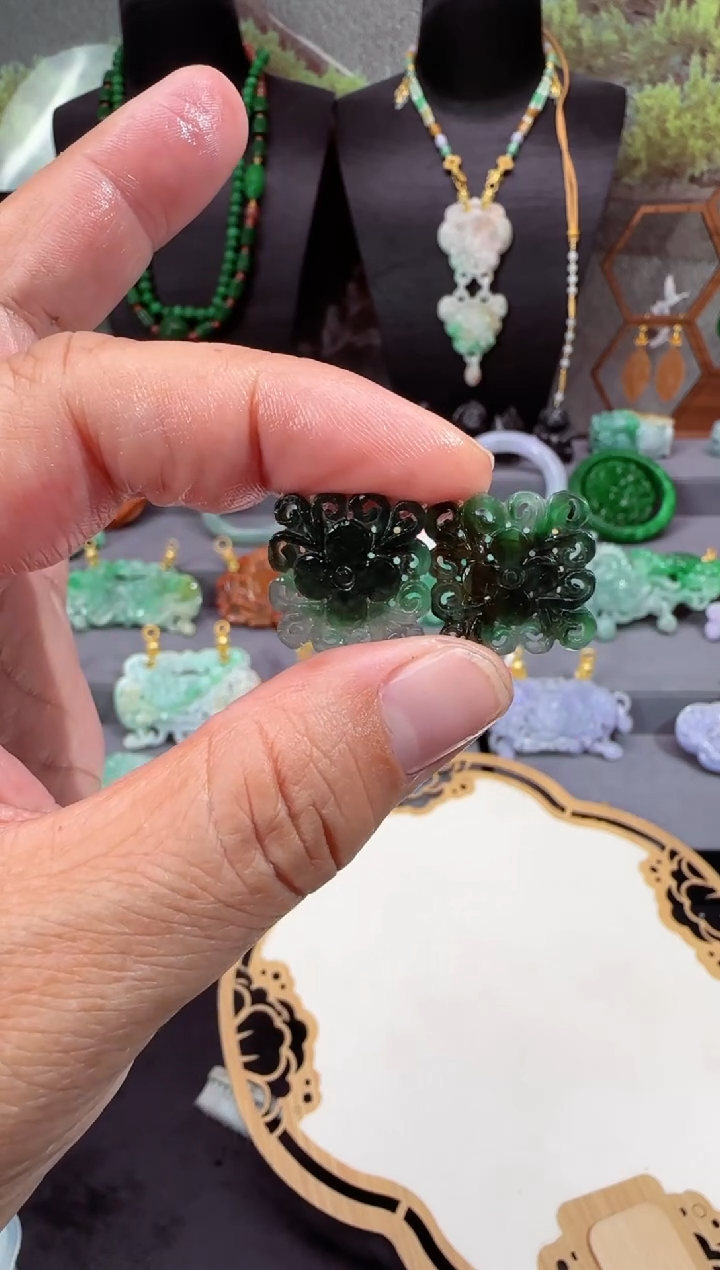 【闪购商品】定制翡翠未镶嵌牌子