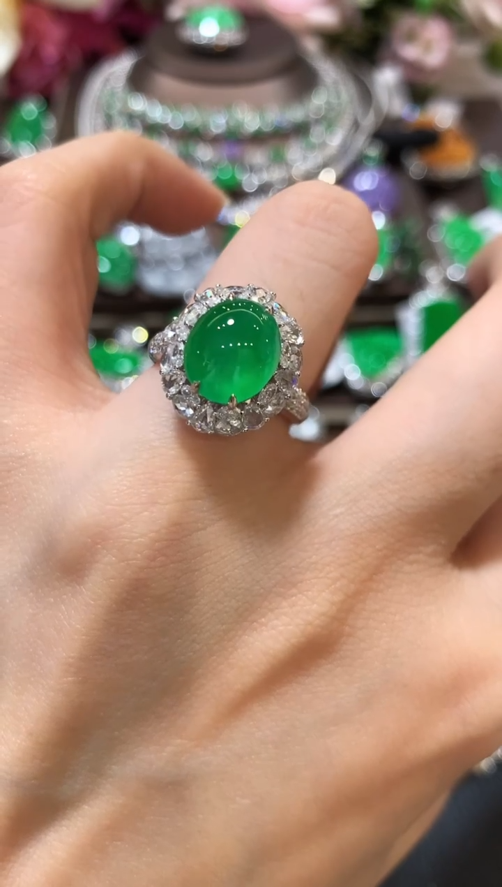 18K金镶嵌戒指翡翠无*z143