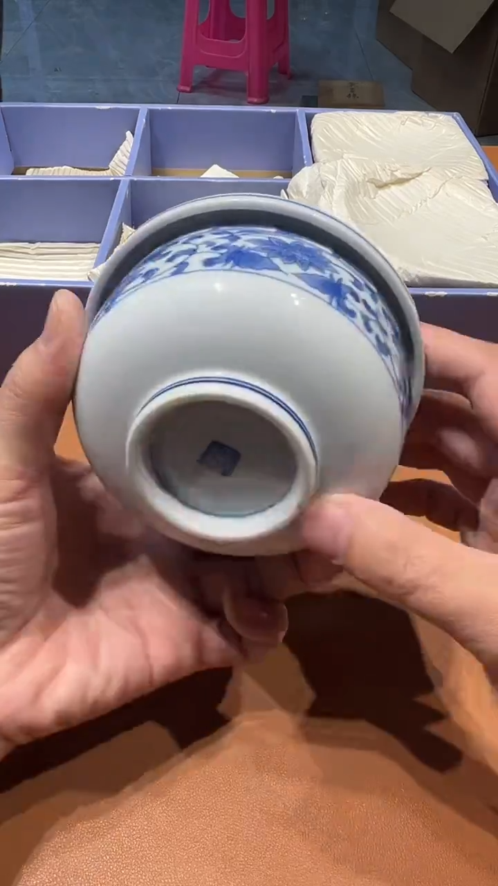 森*森阿达西日瓷摆件786