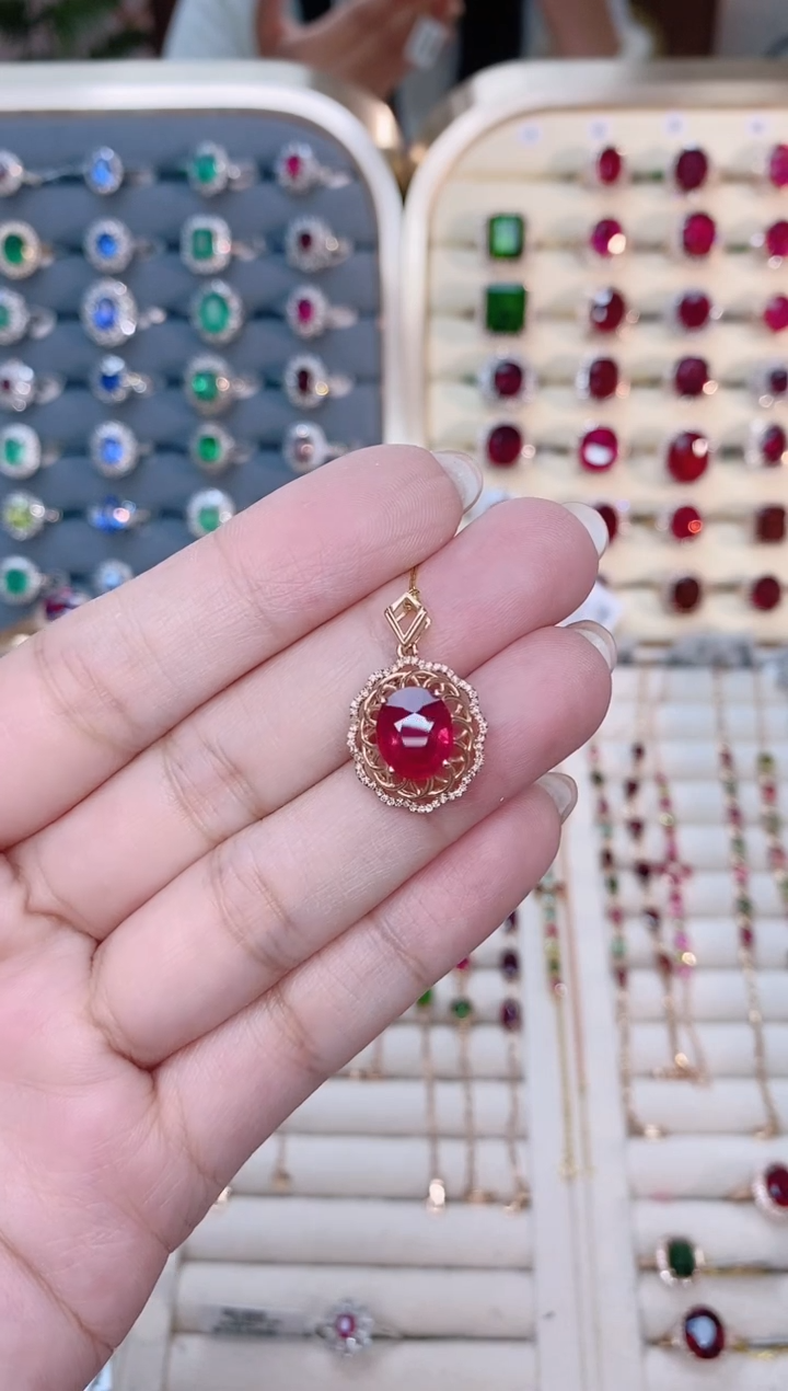 【闪购商品】碧玺18K金吊坠18K金镶嵌1