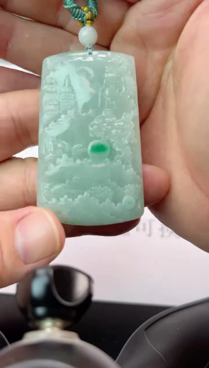 【闪购商品】翡翠颈饰未镶嵌天然翡翠