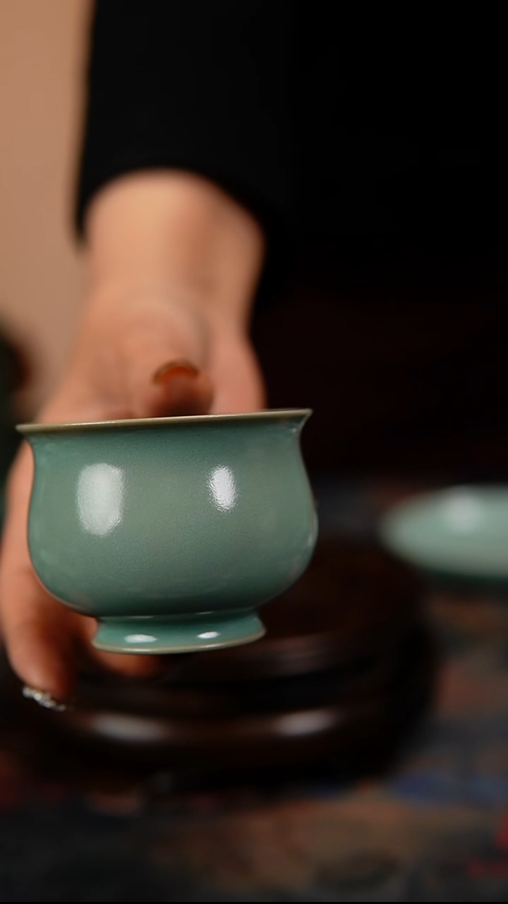 瓷片原产地原矿釉汝瓷