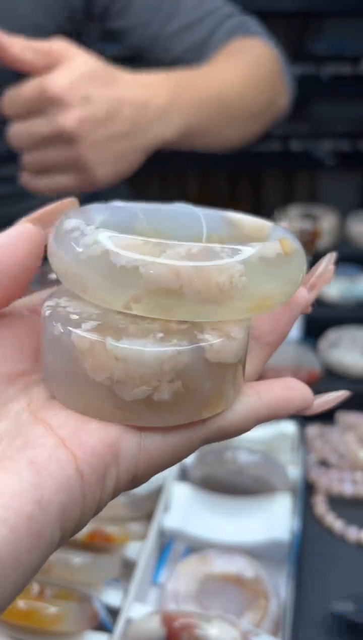 【闪购商品】石英质玉手镯未镶嵌2158（59圈赠送镯心）