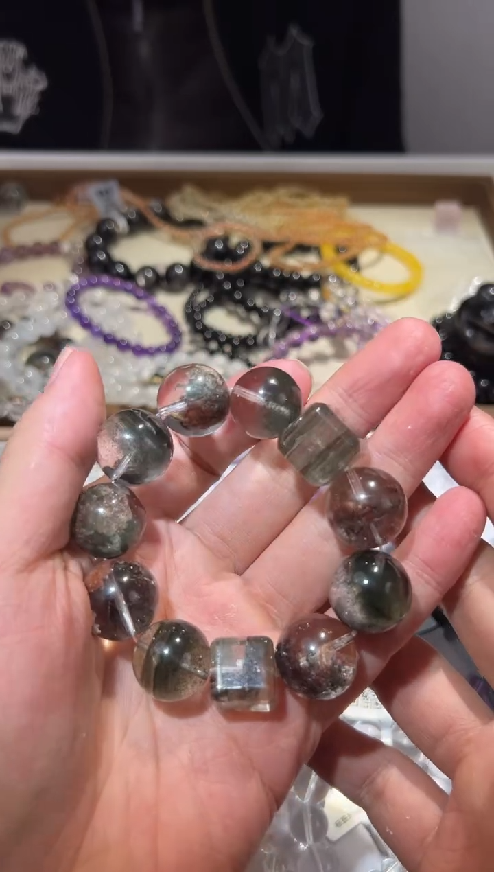 【闪购商品】水晶手链未镶嵌18mm绿幽灵