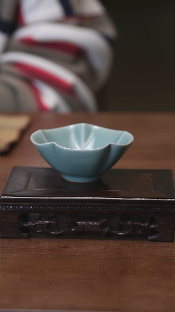 【闪购商品】Y宝丰宋官窑原产地汝瓷海棠杯